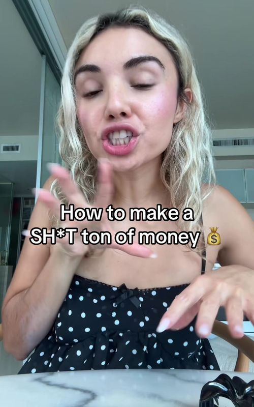Just be consistent and it’ll pay off! #sidehustles #makingmoneyonline #hustlepar