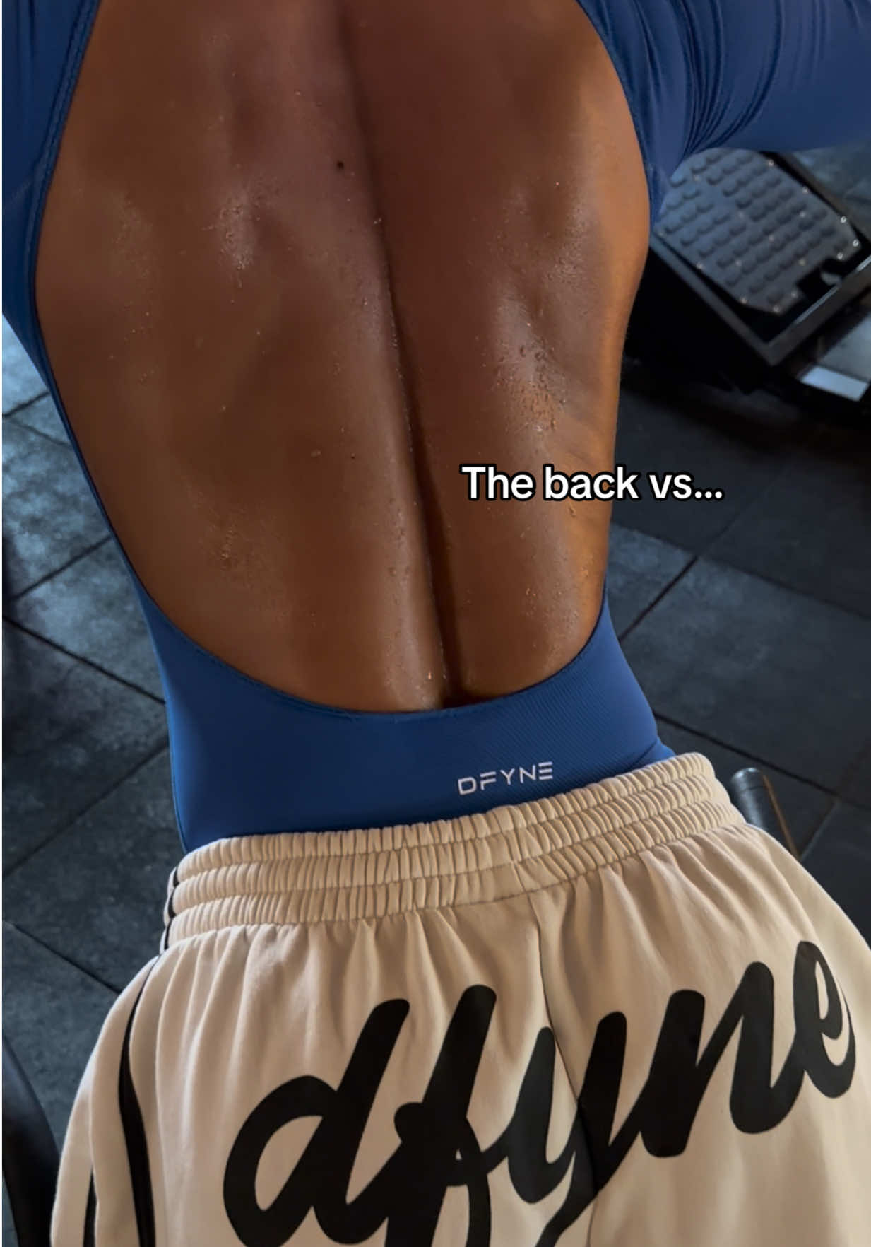 Back day hits different 🔥 Gym outfits @DFYNE ❤️ Girls, you can use my code: GVA